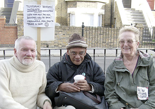 Finsbury Park sit-down protest after benches are removed from Stroud Green Road inews110510_07