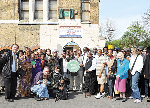 Cherished King’s Cross black arts Keskidee Centre is latest to get a heritage green plaque inews040811_02