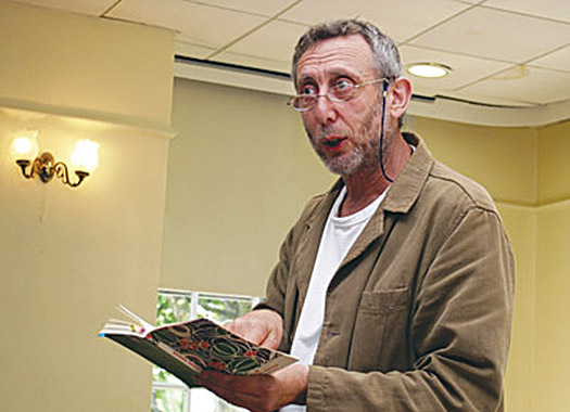 Michael Rosen’s puppets point way to isle full of noises inews051311_06