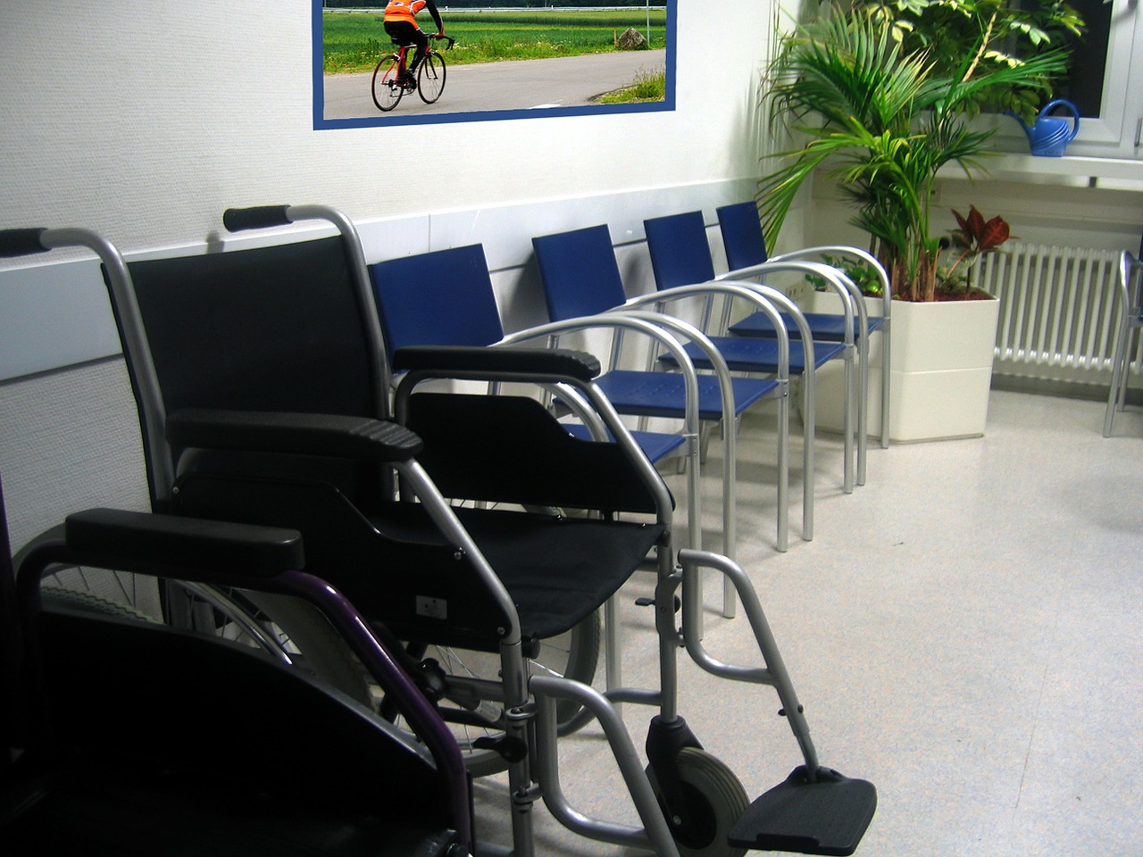 NHS staff away day to raise spirits after survey reveals morale is flagging doctor-73117_1280