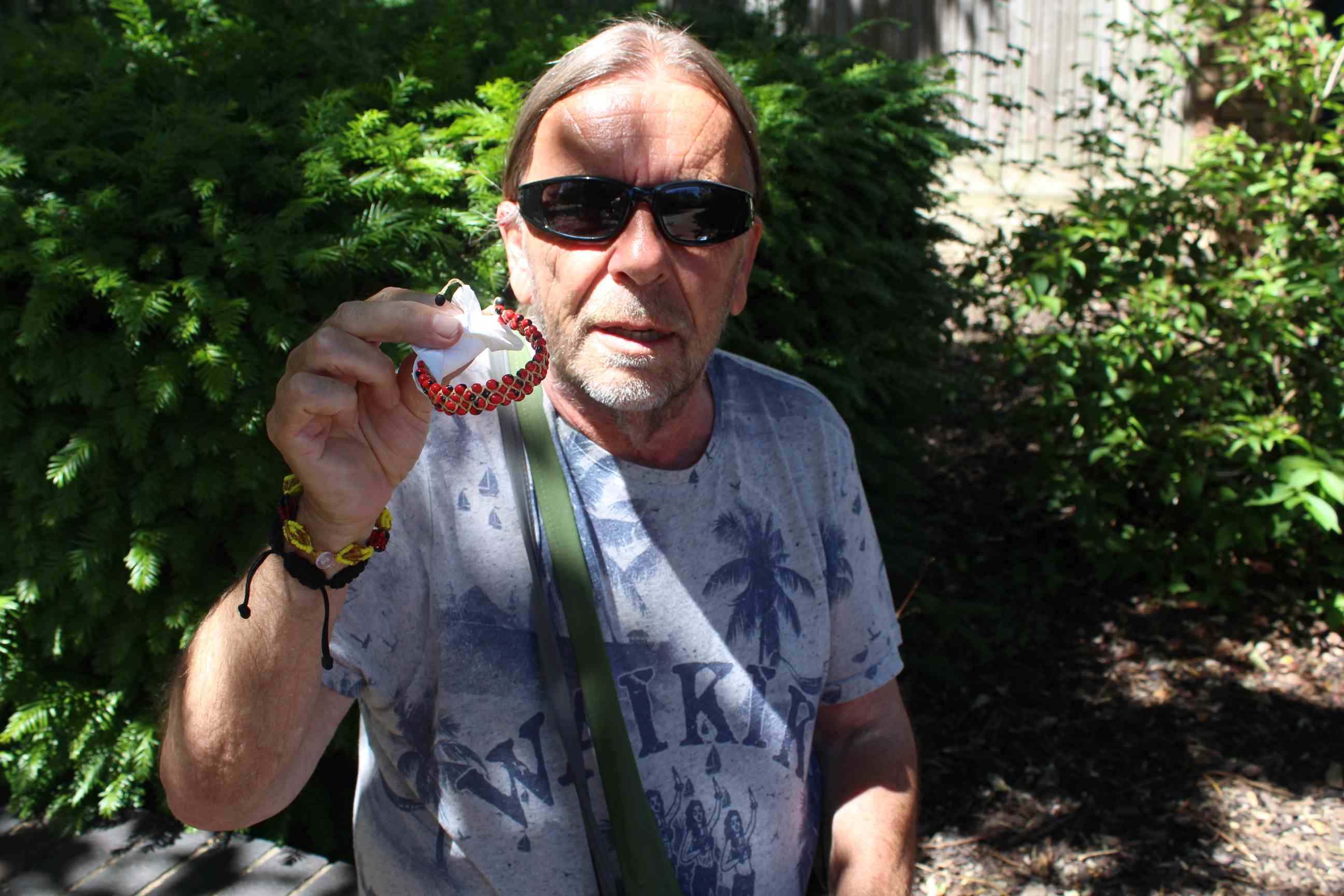 ‘Deadly poison bracelet’ found at Hampstead art fair ron