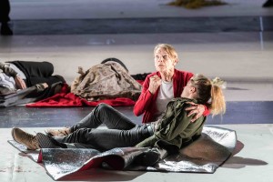 Glenda Jackson and Morfydd Clark in King Lear at The Old Vic. Photos by Manuel Harlan (2)theatre
