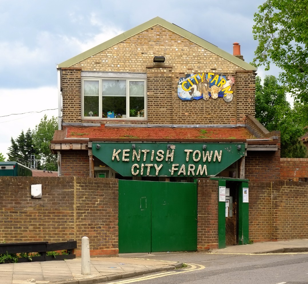 Kentish Town-City Farm Entrance-2016