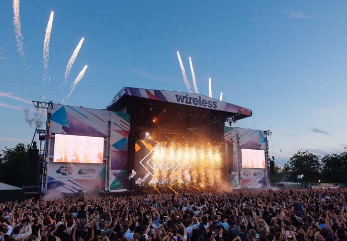 ‘You feel like you’re living in a war zone during Wireless festival’ Calvin Harris