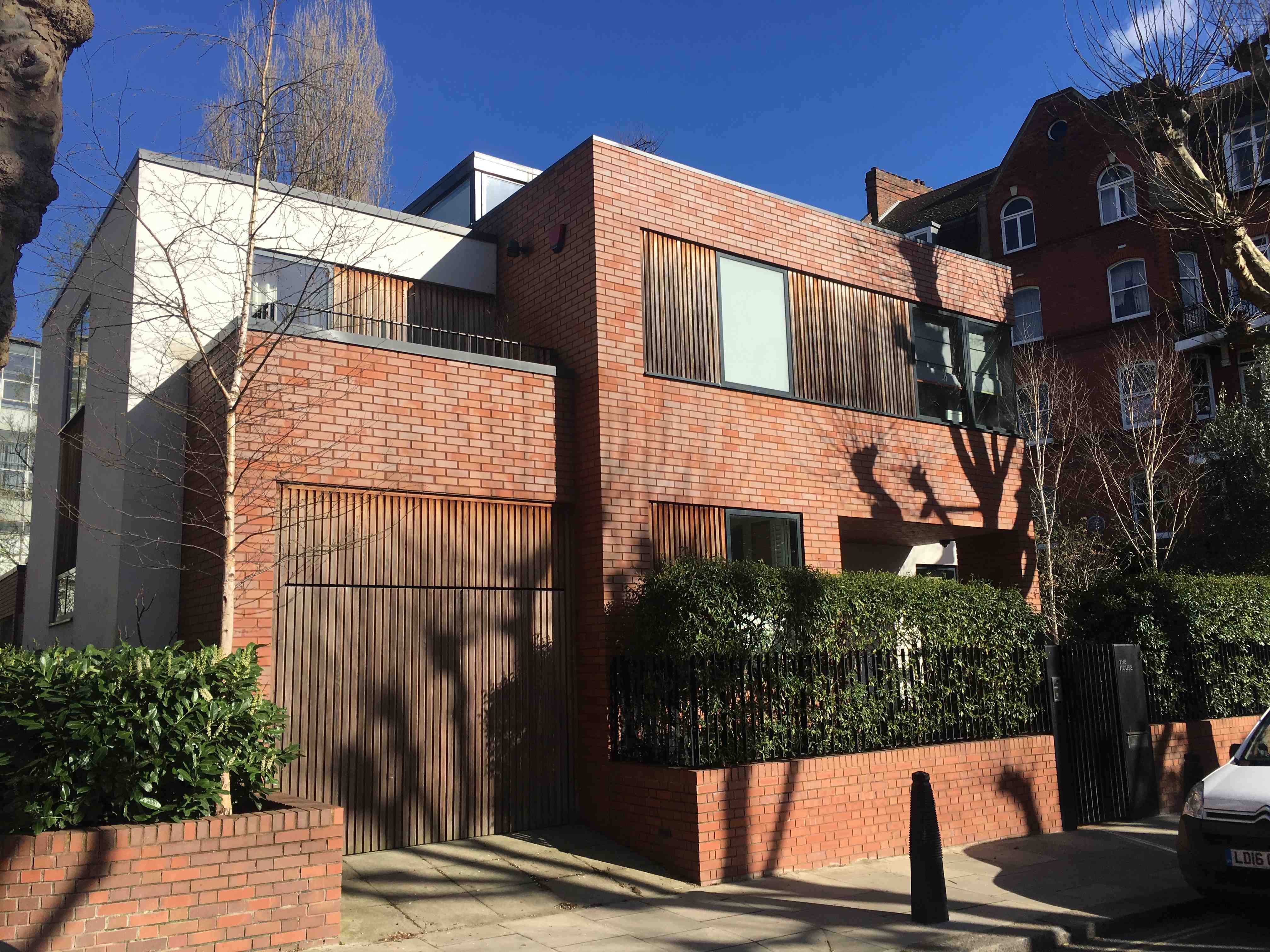 Green light for controversial home expansion plan on picturesque Lissenden Gardens estate Lissenden Gardens