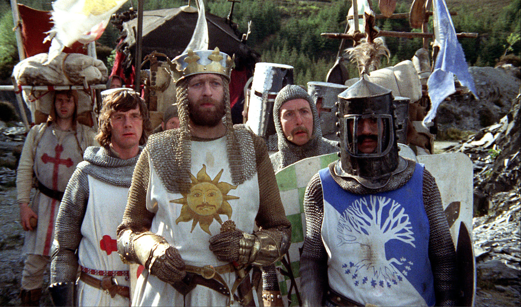 montypythonandtheholygrail_press_1-1
