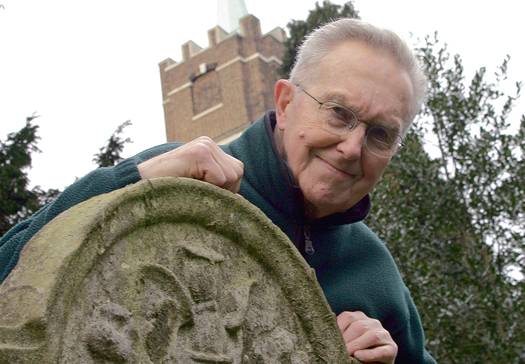 Plaque honouring historian Christopher Wade planned for his Hampstead home Christopher Wade2