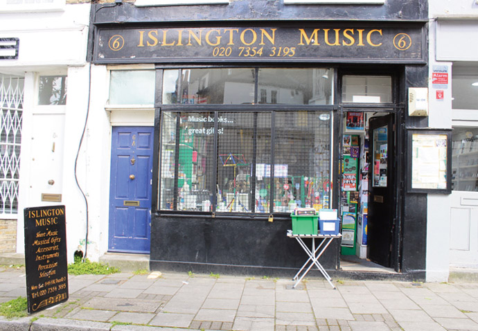Music shop IMG_0916