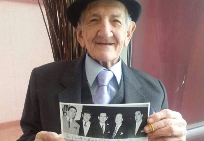 Special send-off for Bert ‘Battles’ Rossi, Soho gangland boss who was Krays ‘adviser’ Rossi with pic of him and the Krays
