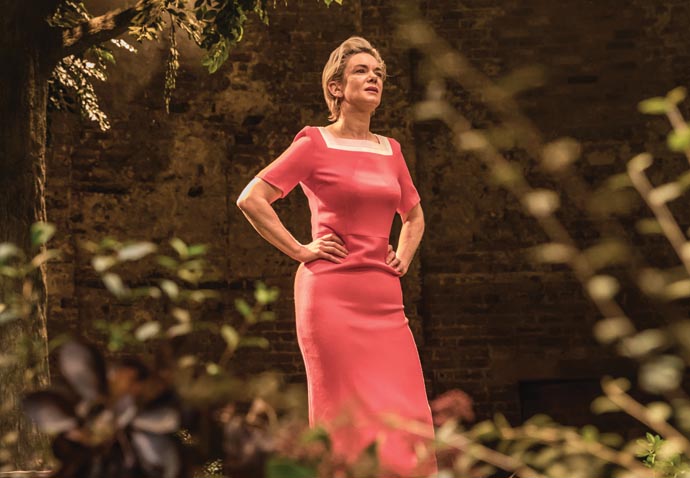 Review: Albion, at Almeida Theatre Albion Victoria Hamilton Photo credit Marc Brenner (8)