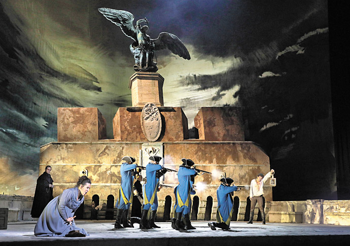 Tosca. Photo Ken Howard-Metropolitan Opera_3