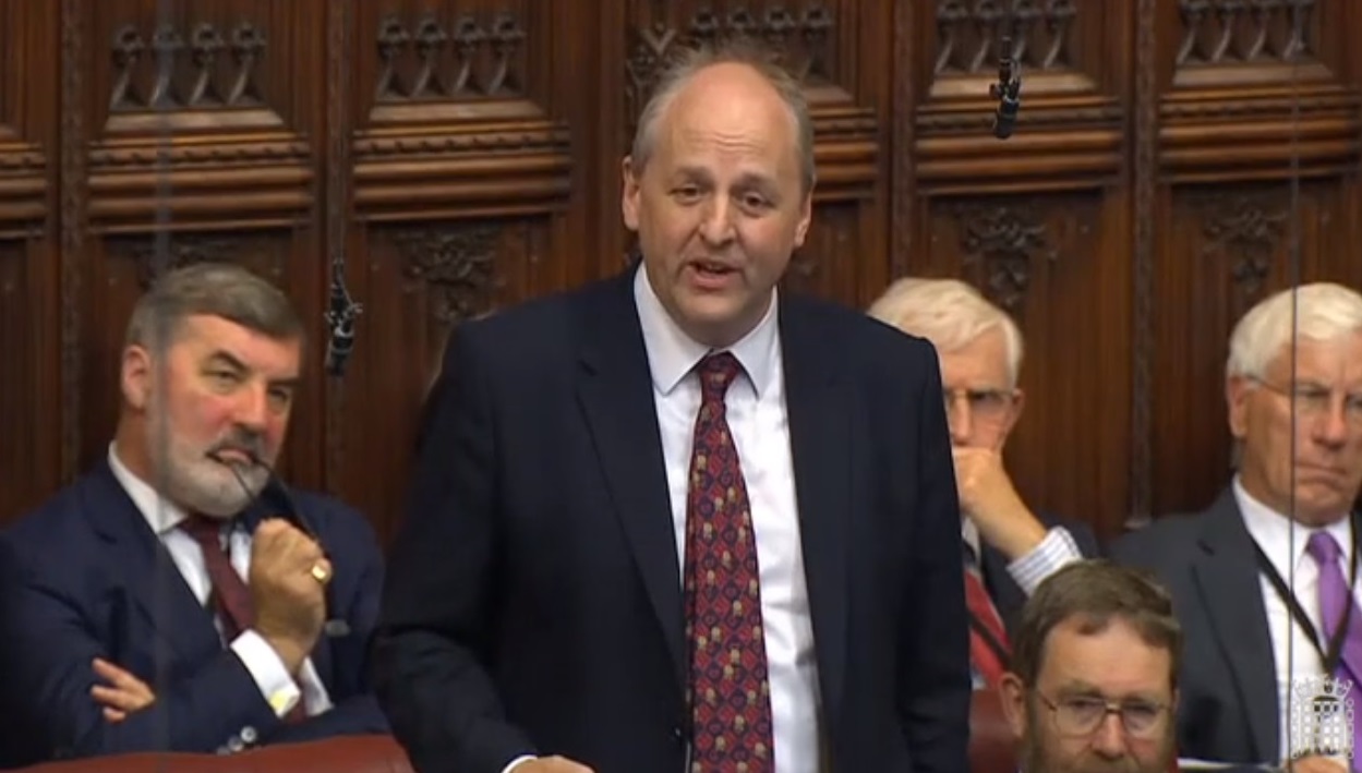 Peer calls on government to combat puppy farming key_rupert-redesdale