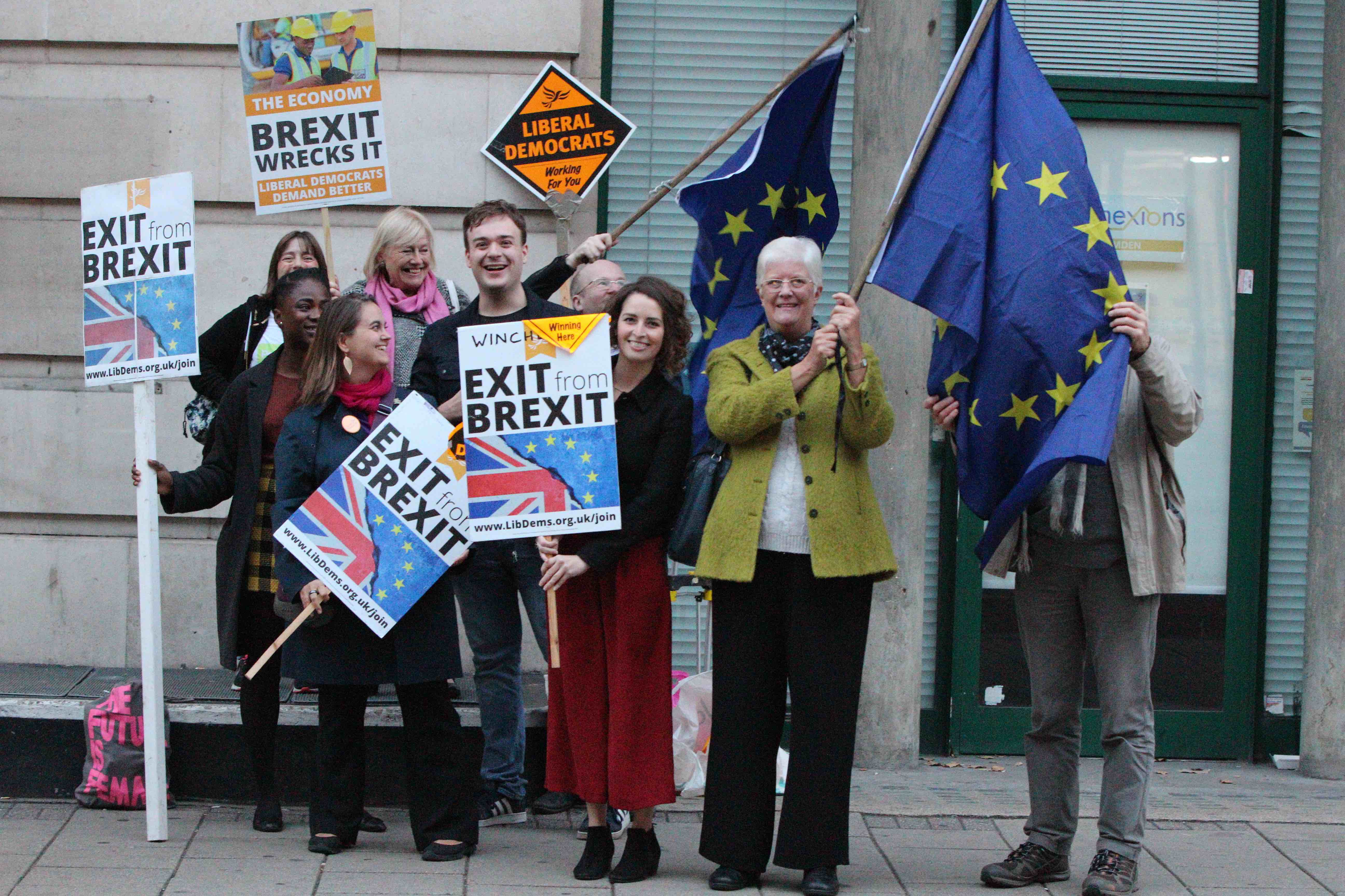 Labour councillors to support call for People’s Vote with remaining in Europe as an option Lib Dems Brexit campaign