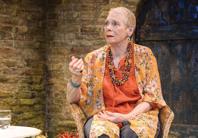 Sara Kestelman as Amanda_photo Robert Day