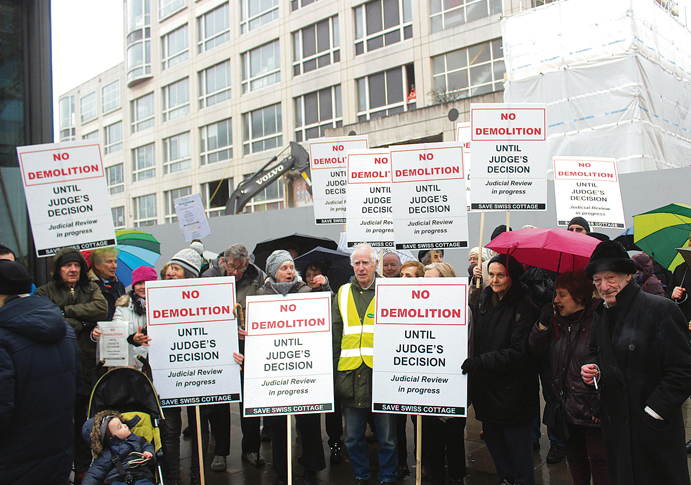 Avenue Road protest