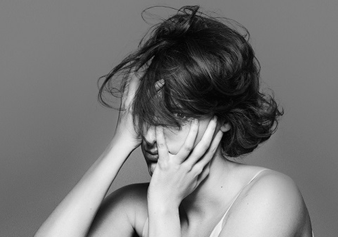 ‘Looooonddddooooonn!! ❤ ?’ Phoebe’s back with Fleabag Fleabag.-Phoebe-Waller-Bridge-Credit-Jason-Hetherington