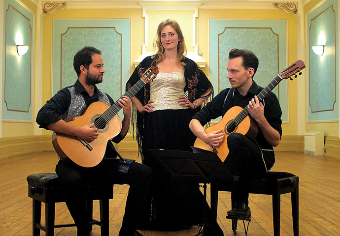 Carmen (and co) come to Holy Cross church CarmenCo ensemble