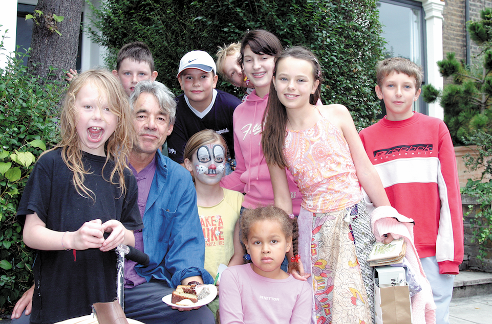 Party brings smiles to street lloydpack 2019-08-09 at 13.51.02