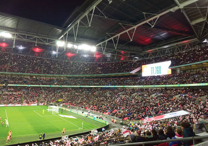 Milestone match lights up Wembley England fans-womens Footy