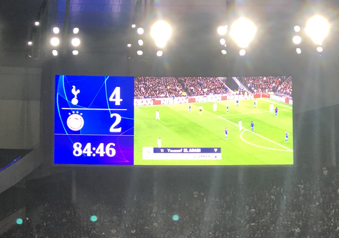 Tottenham beat Olympiakos to reach Champions League knockout phase Spurs-Olympiakos