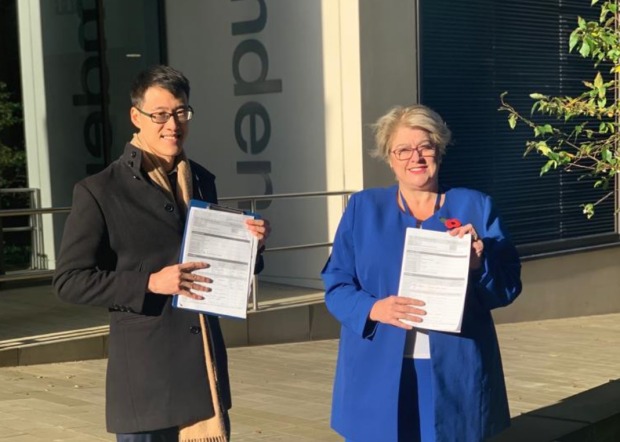 New Conservative candidate’s street rescue drama johnny luk alexandra hayward camdennewjournal Image 2019-11-14 at 11.32.36 (23)