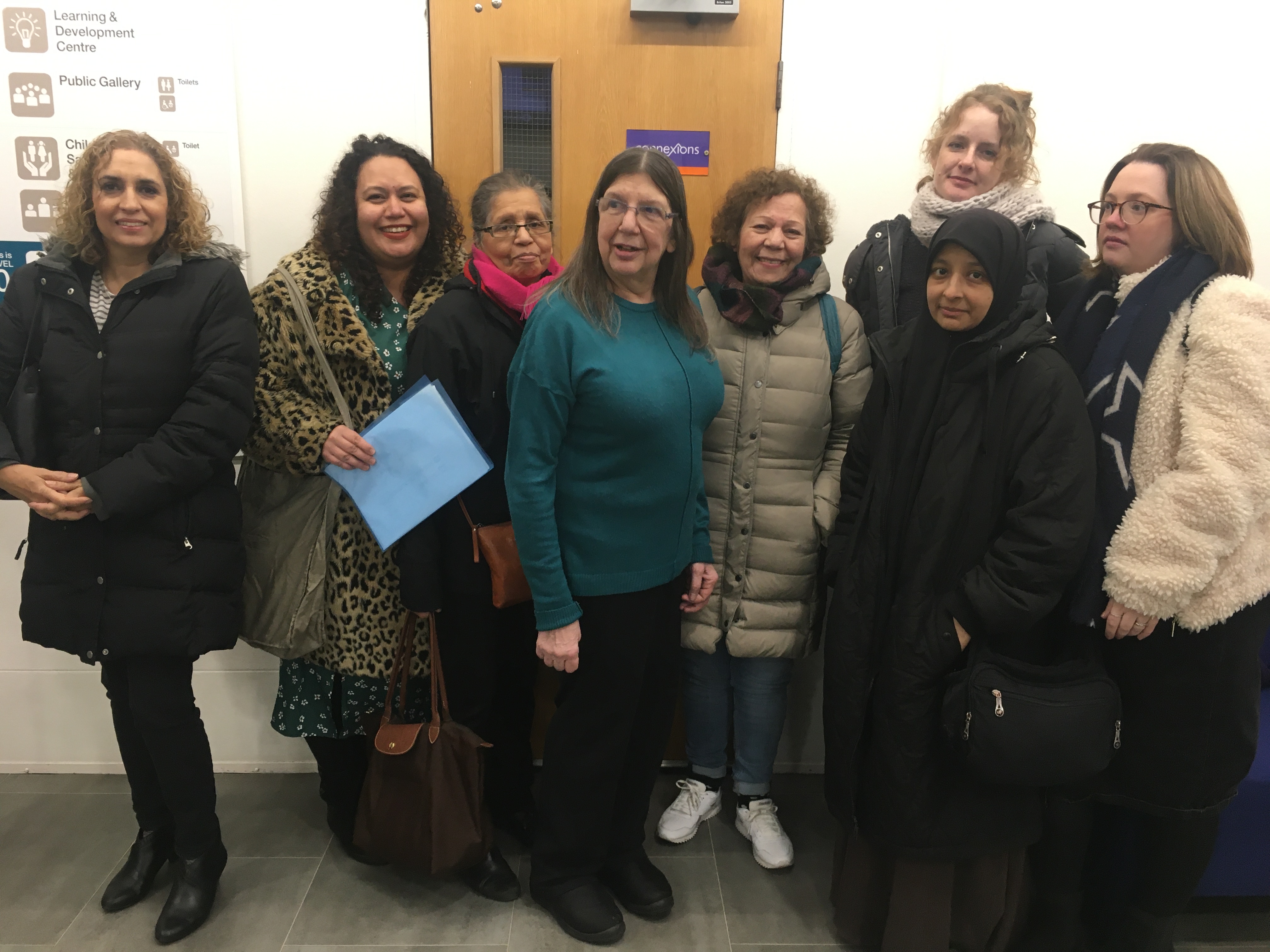 Parents heap praise on under-threat Carlton School Campaigners taking a deputation to councillors last week