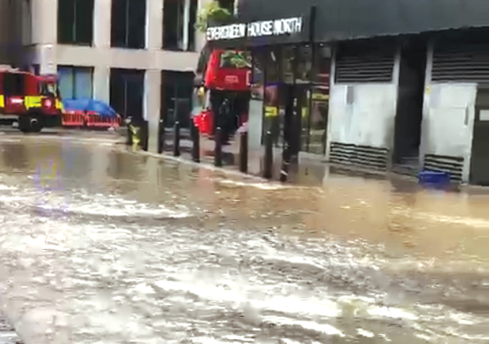 Why the rich will get richer, and the poor will get wetter Somers Town Actual flood pics 2