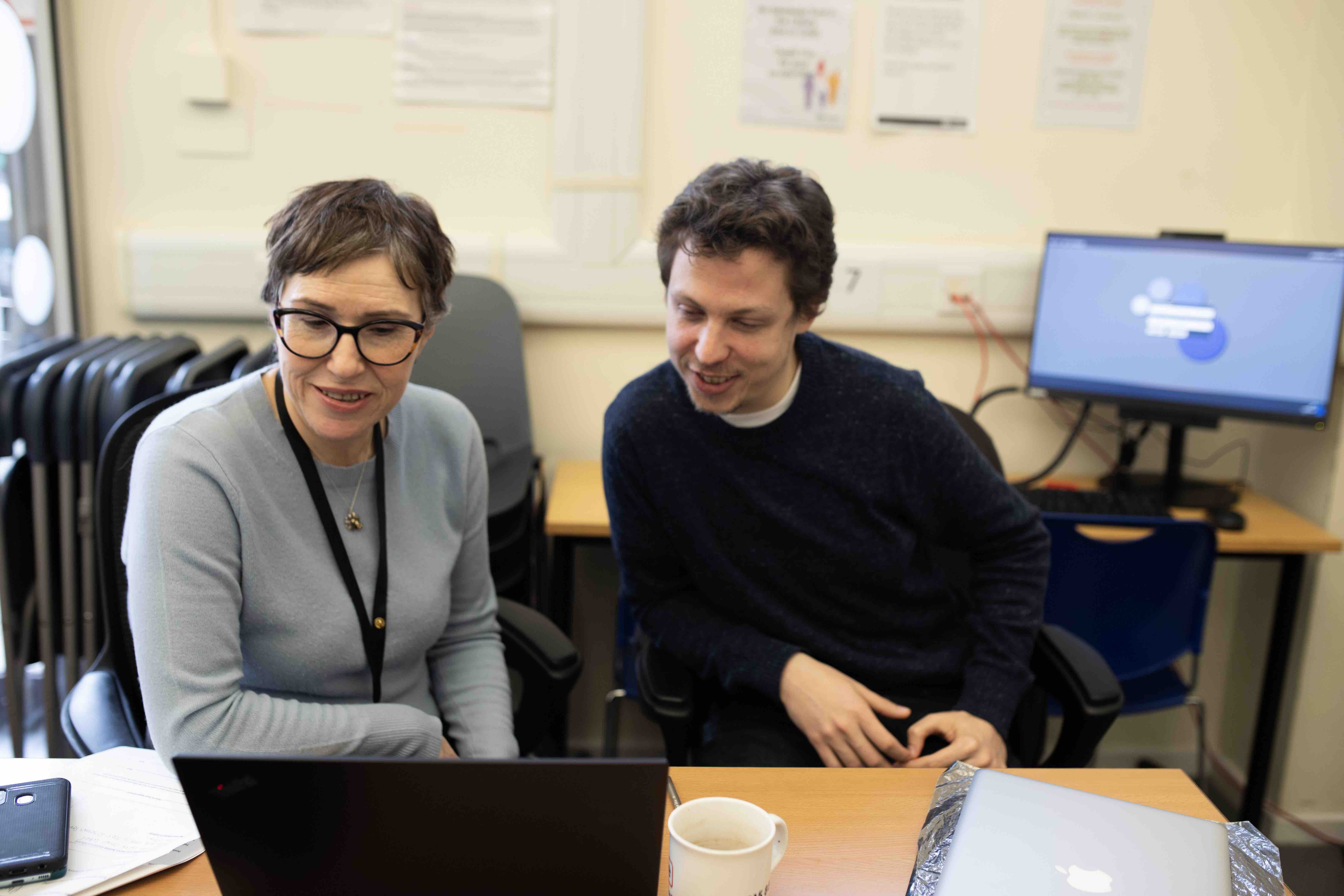 Coronavirus: Help with employment worries Julia, job hub 2