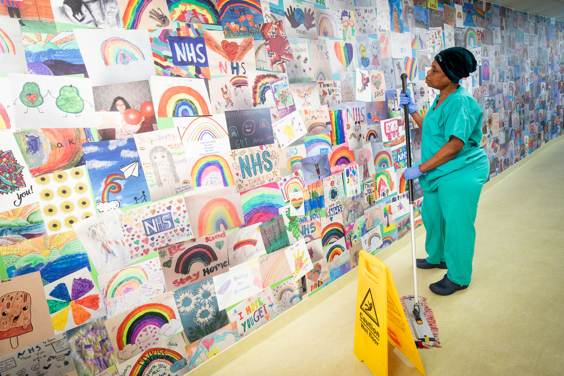 055-20_0045_rfl-icu-art-wall-3-1505