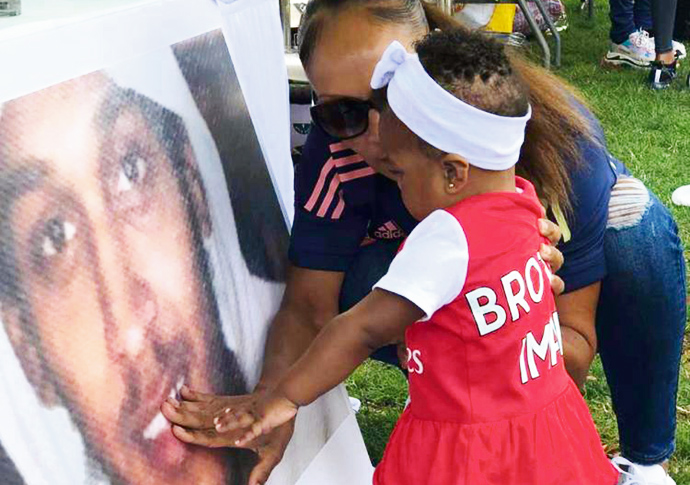 Imani shooting: Mother wants justice for ‘gentle giant’ son Imani sister at shrine