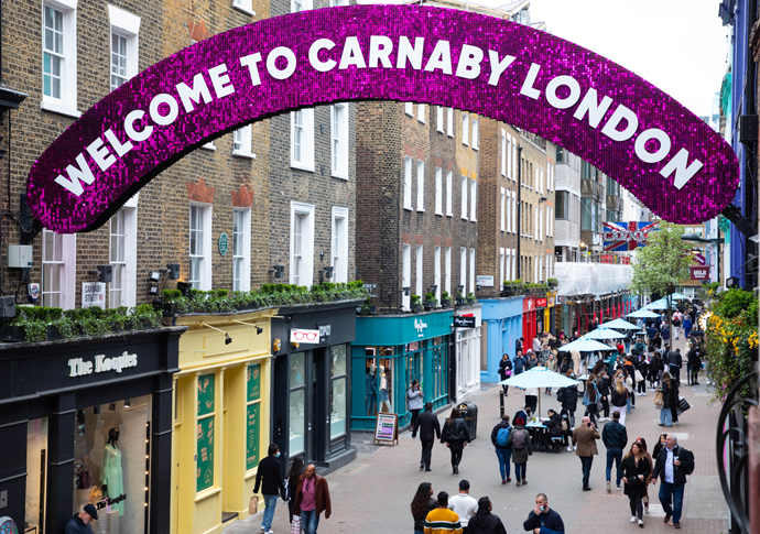 CARNABY AND SOHO ARE BACK WITH ALFRESCO DINING AND SHOPPING Carnaby Pink Shimmer Sign