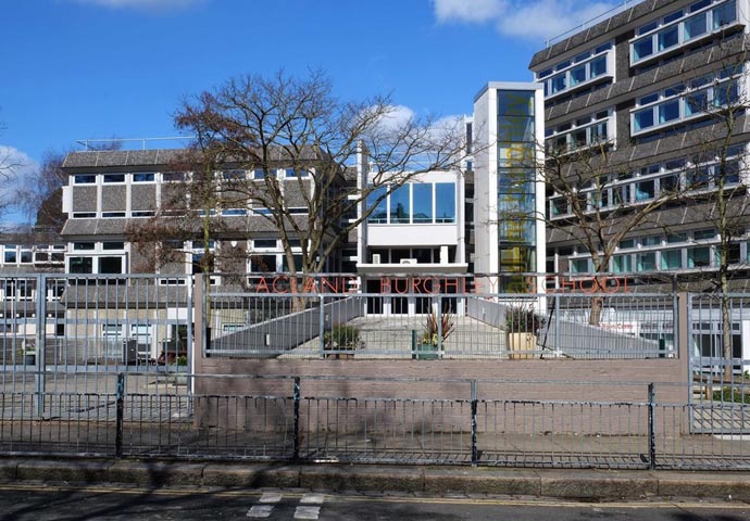 Acland Burghley School_credit Jim Osley_CC BY-SA 2.0