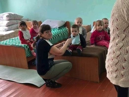 CNJ aid van: We drive to the edge of the war zone and hand your donations to makeshift orphan refuge orphans