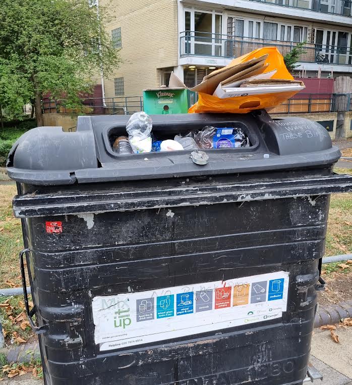 Here come the bin bag police! £400 fine for cardboard box 0