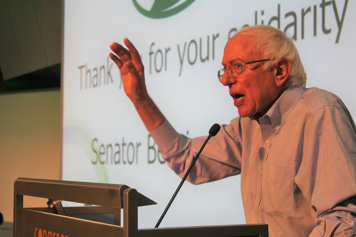 Bernie Sanders urges working people to stand together at RMT rally Bernie Sanders at TUC