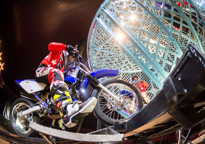 WIN VIP RINGSIDE TICKETS TO SEE ZIPPO’S CIRCUS 2022 ‘BON VOYAGE