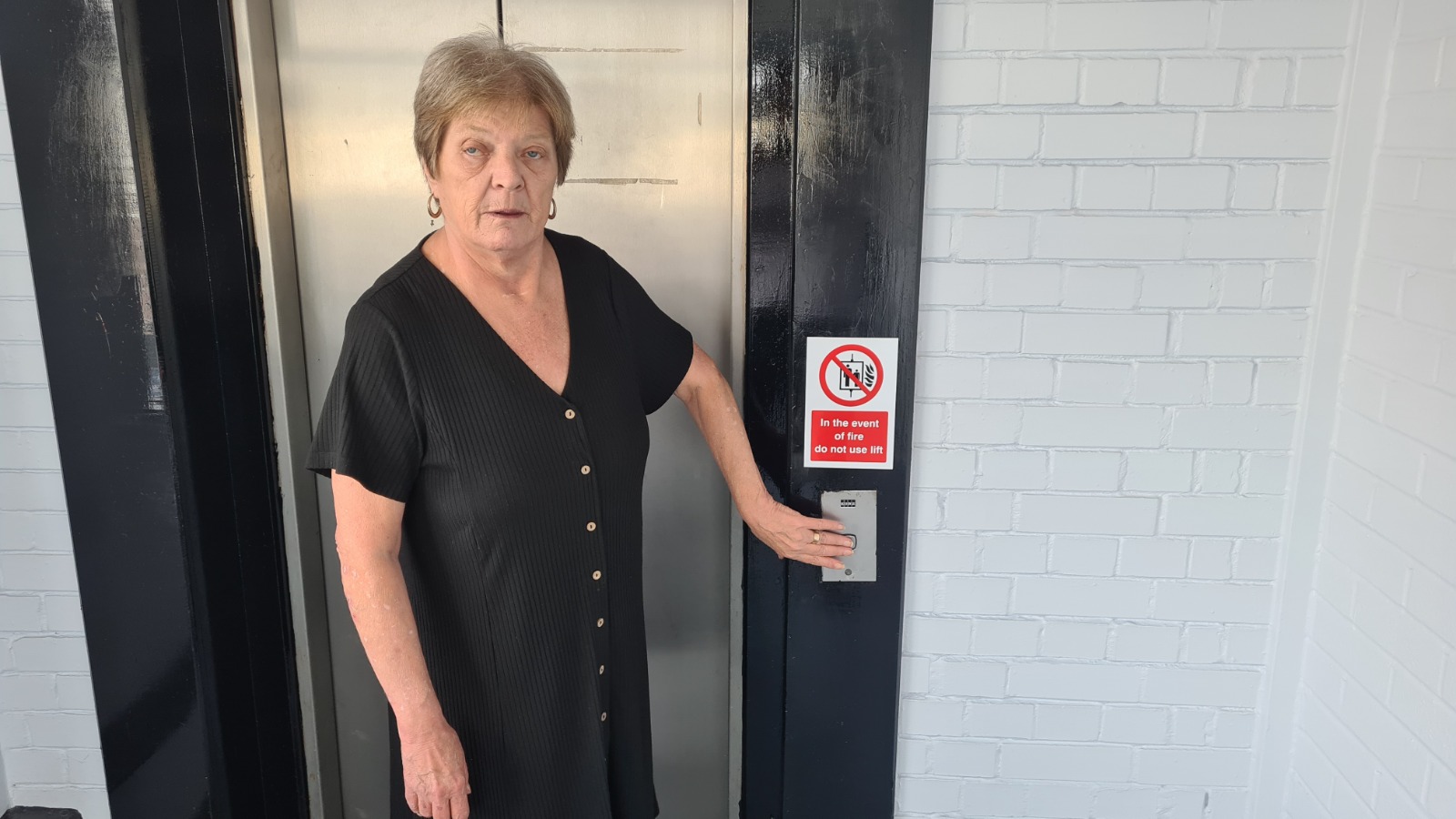 Broken lifts leave tenants stranded christine govey broken lifts Image 2022-09-02 at 12.51.57 AM (4)
