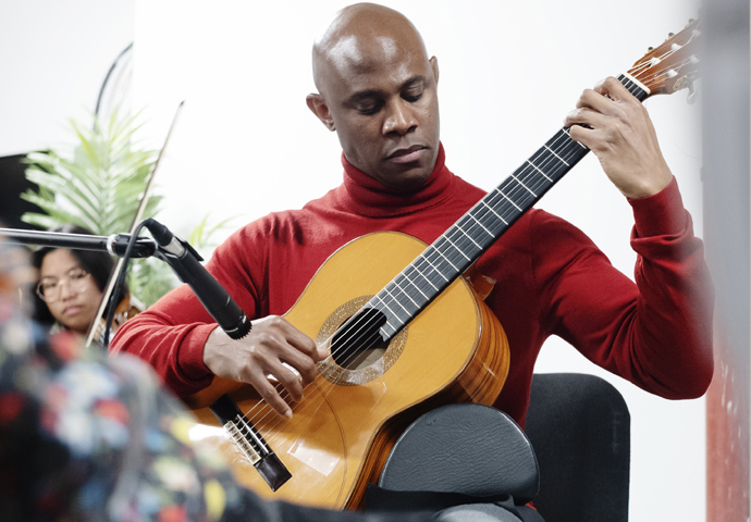 Classical echoes Ahmed Dickinson - Africa Centre - 30-11-22