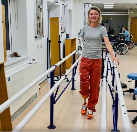 ‘I’m not going to die here’: Amazing story of how woman survived being crushed by tube trains after falling onto tracks Screenshot 2022-11-30 at 16.20.30