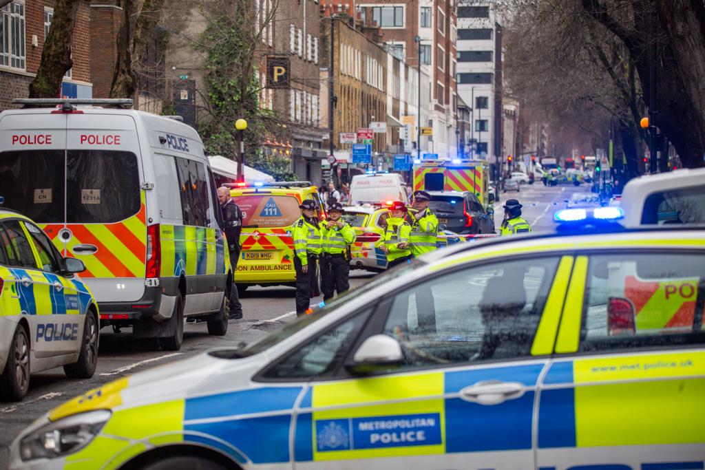Police still searching for funeral gun attackers – a month after Somers Town drive-by horror 2071237e-7a63-4e25-96ec-0cffbd4c754e