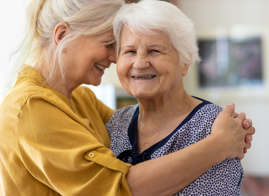 Woman,Spending,Time,With,Her,Elderly,Mother