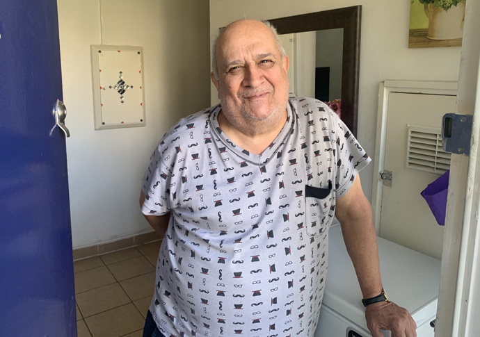 Tenants in limbo after works halt Guillermo Arroyave