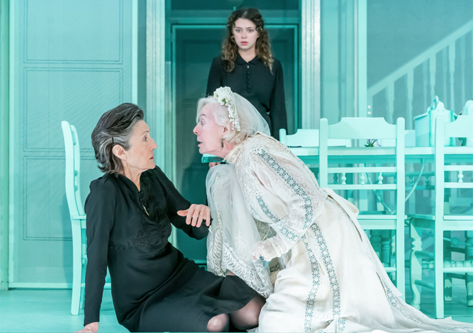 Harriet Walter credit Marc Brenner