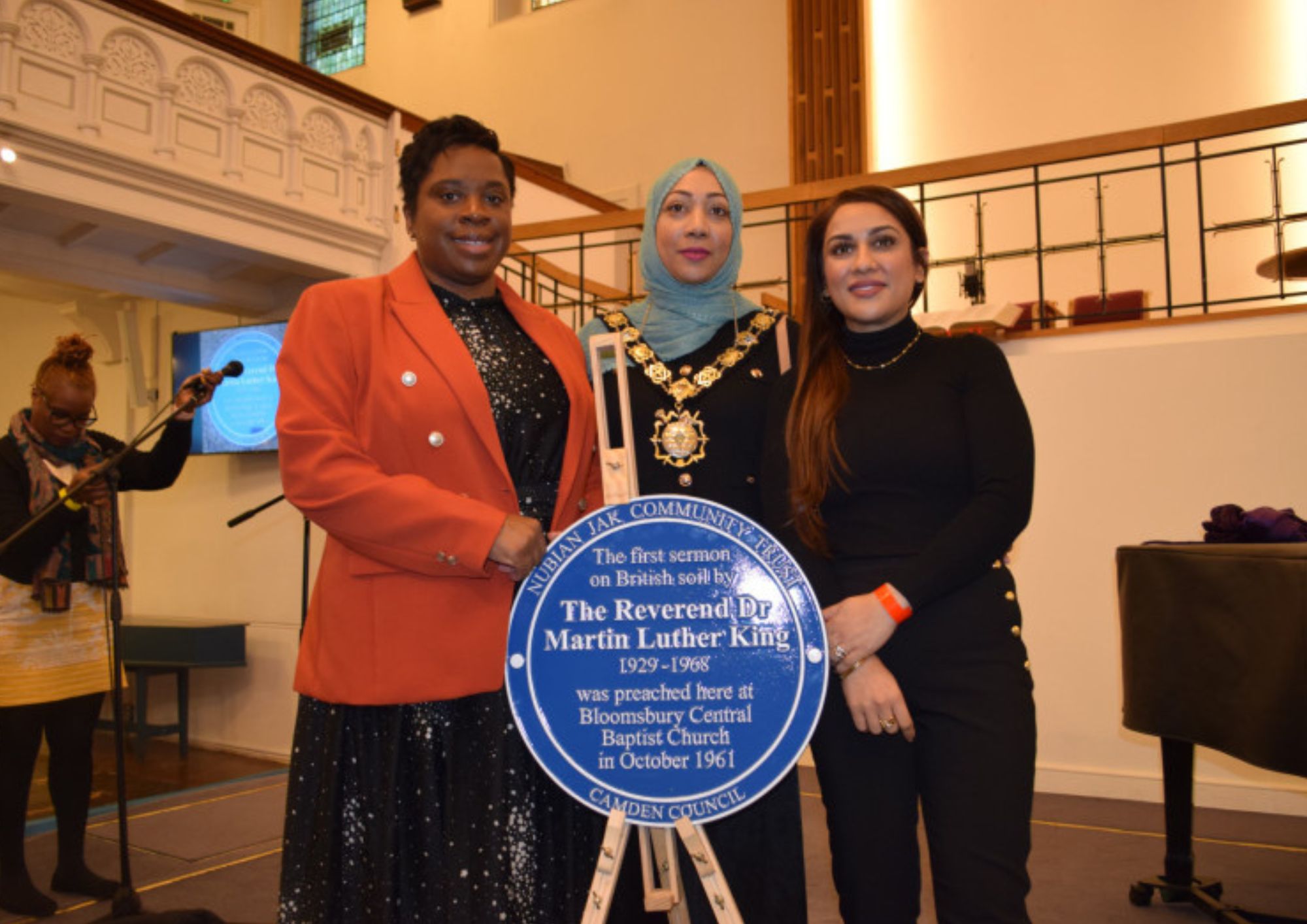 Plaque at church where Martin Luther King delivered first speech in UK martin luther king bloomsbury (1)