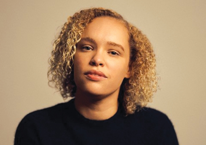 Phoebe McIntosh c Stuart Simpson - Penguin Random House