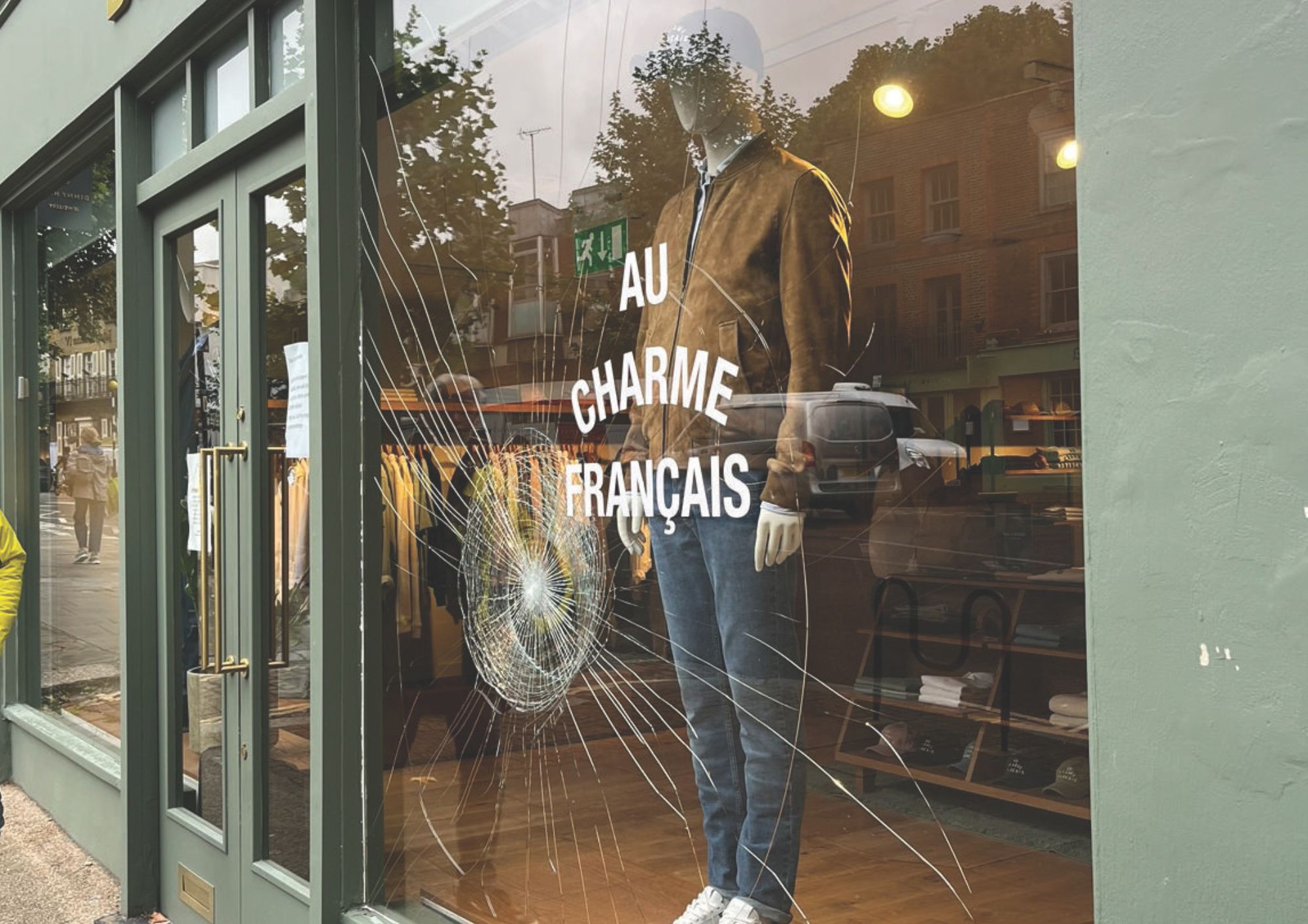 Vandals smash shop windows in Hampstead High Street heath