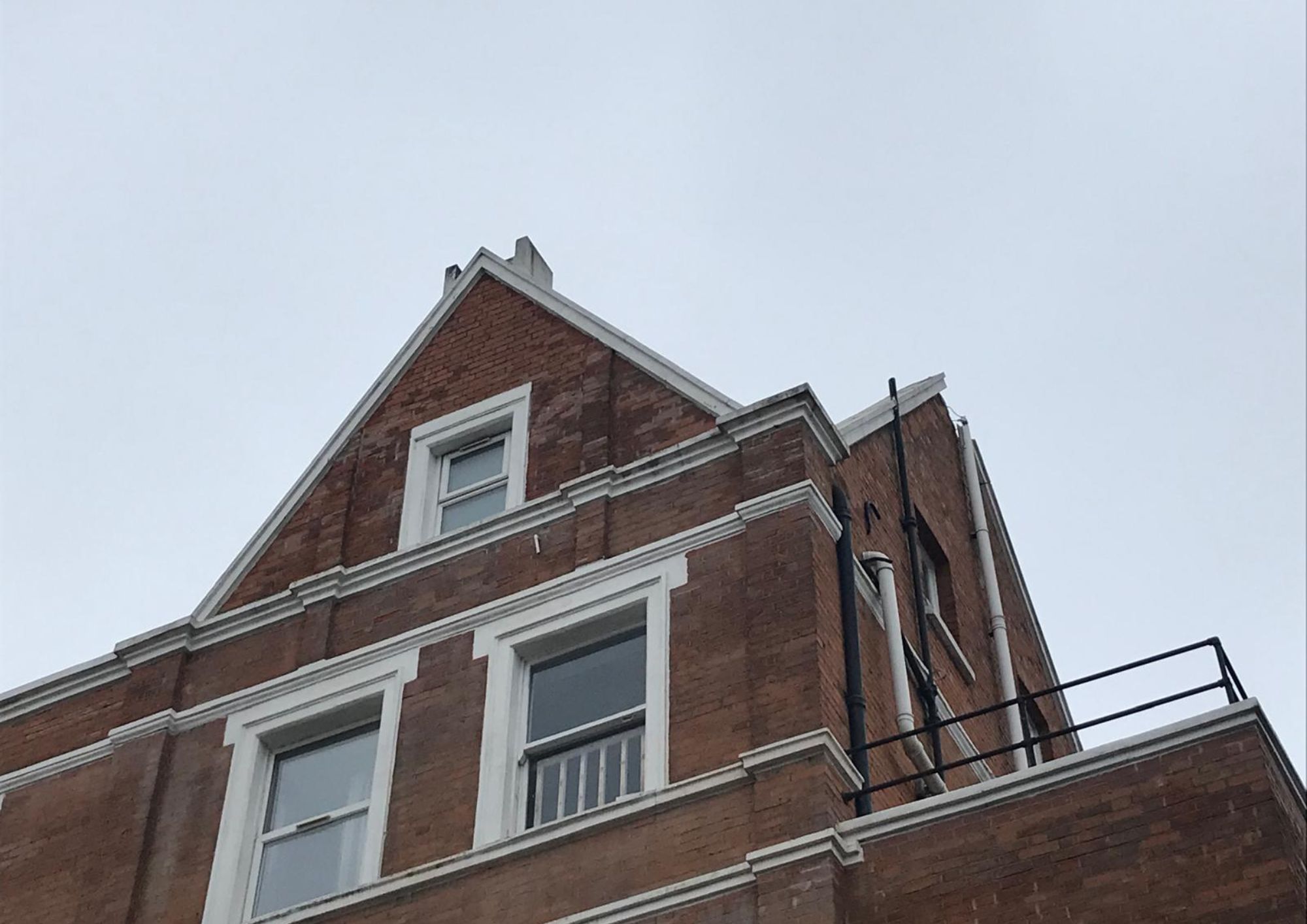 Lightning strikes in West Hampstead sends bricks falling lightning strike