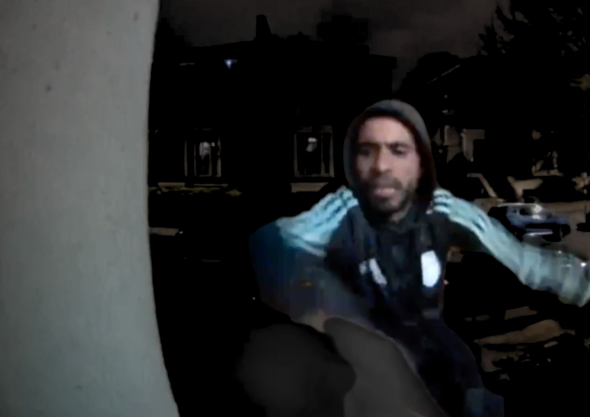 Who is the smiling doorstep mugger who robbed vulnerable woman? doorstep robber