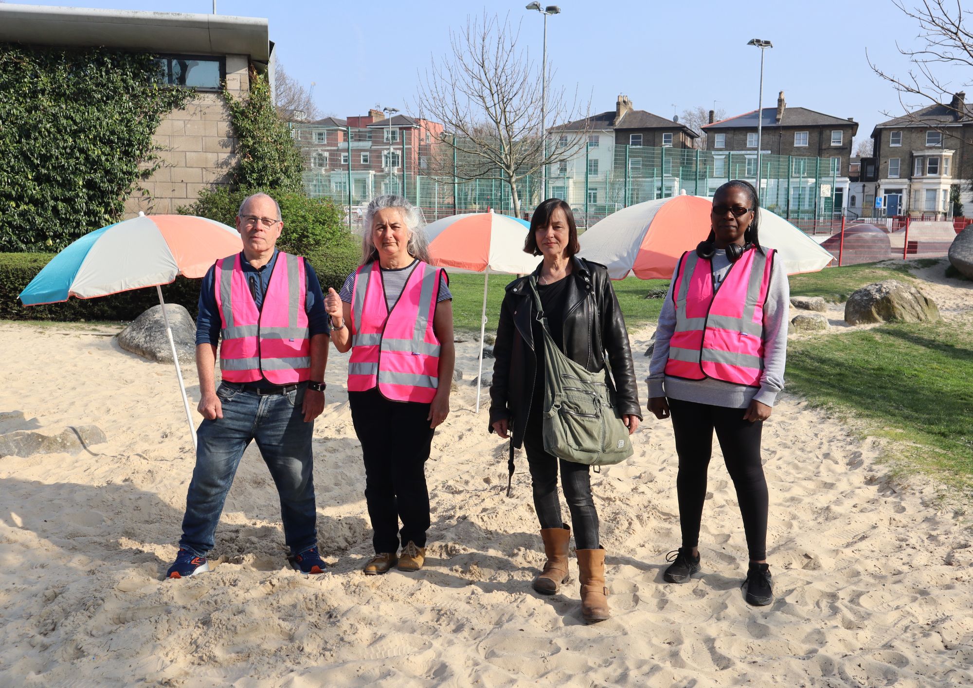 Parents say Town Hall wants to replace sandpit with padel ‘cash cow’ sandpit (2)