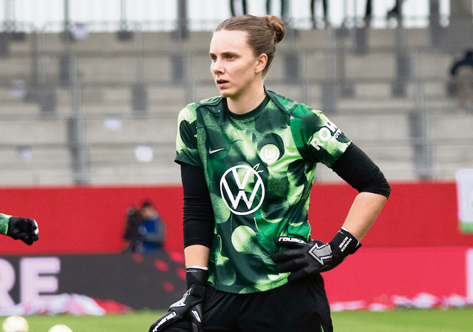 Glove story: Why Borbe is a big signing for Gunners Google Pixel Frauen-Bundesliga - Bayern München v VfL Wolfsburg -FC Bayern Campus